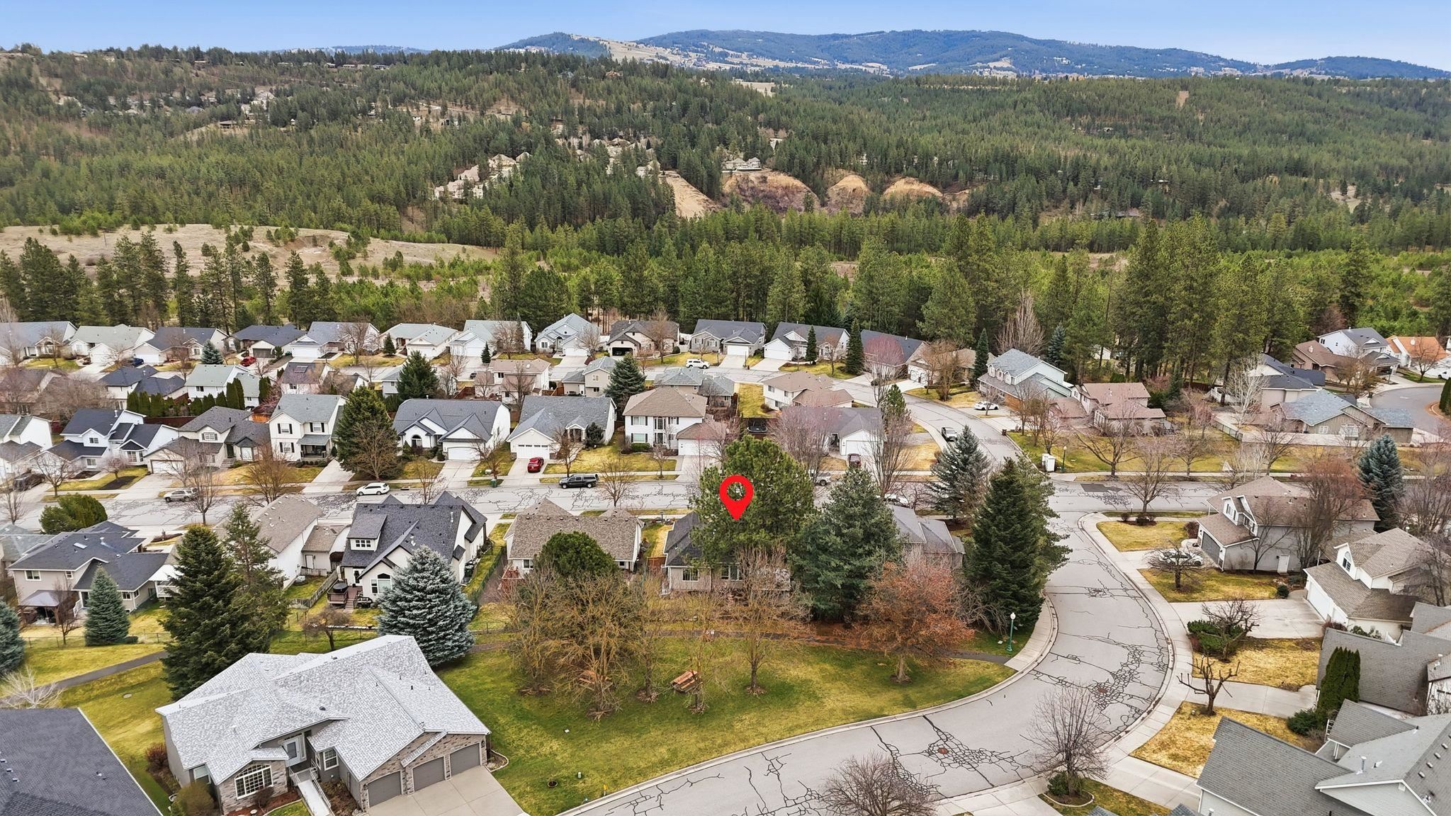 6728 S Moran View St