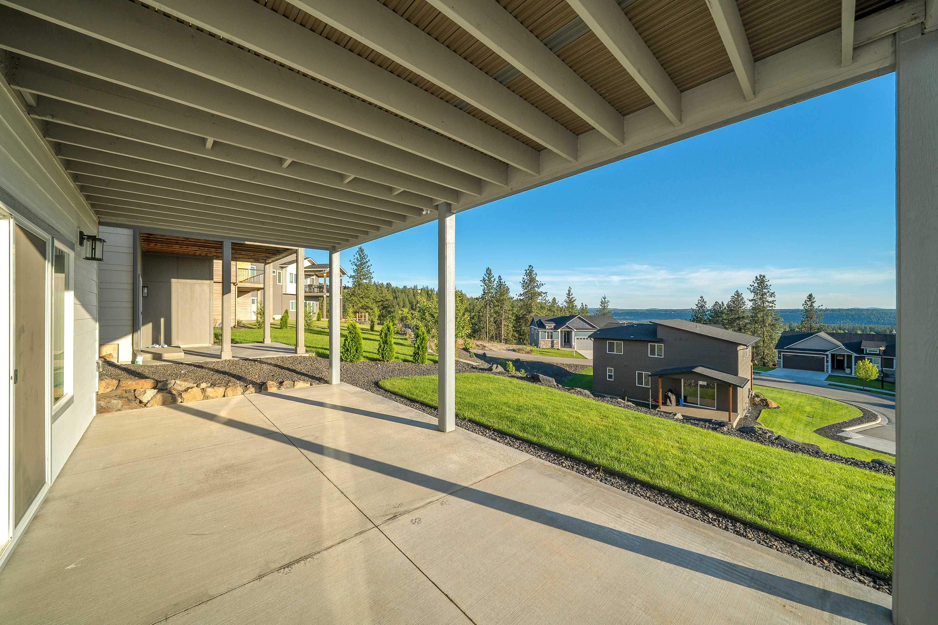 4223 W Bush Dr