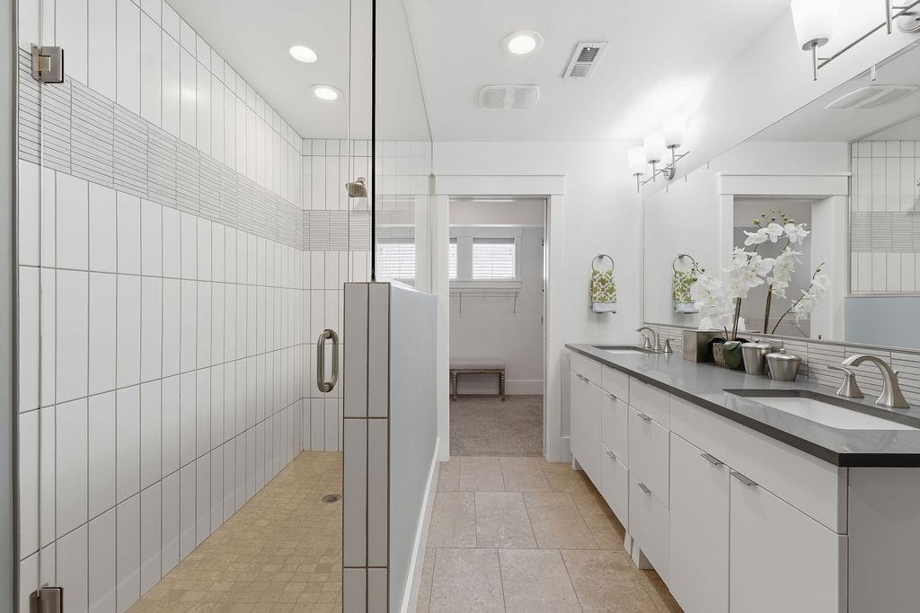 24390 E Hawkstone Loop