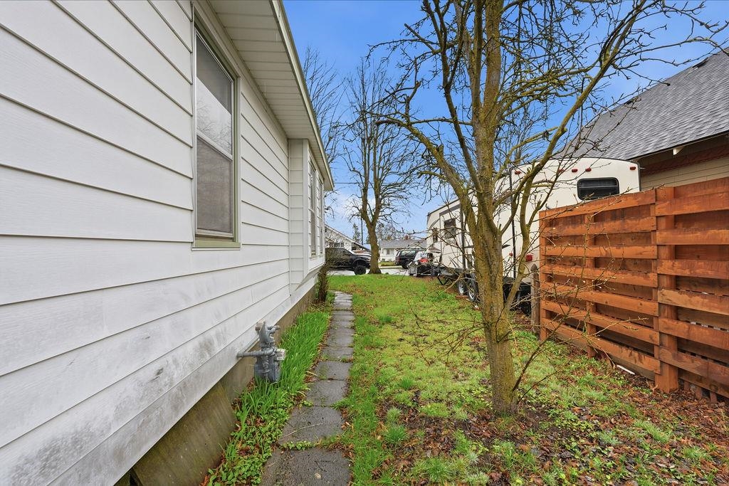 313 E Gordon Ave