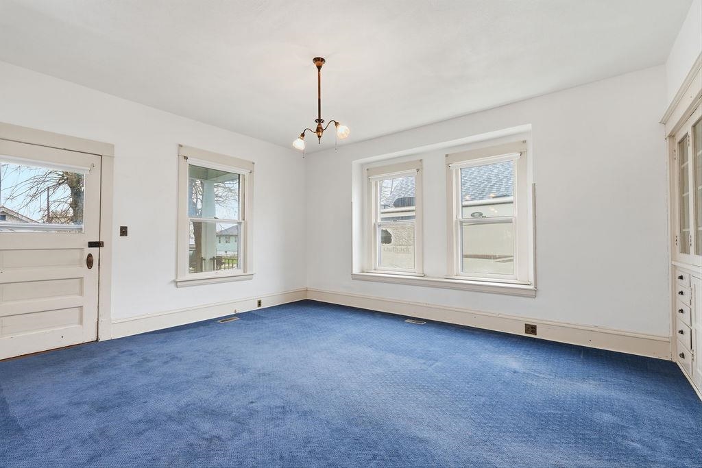 313 E Gordon Ave