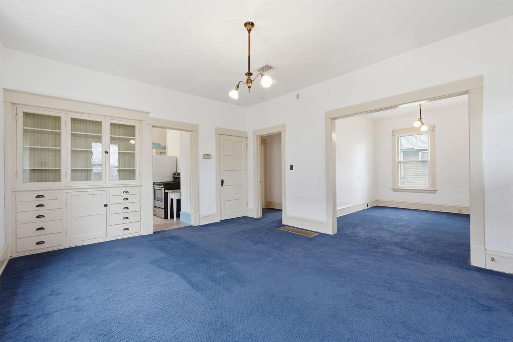 313 E Gordon Ave