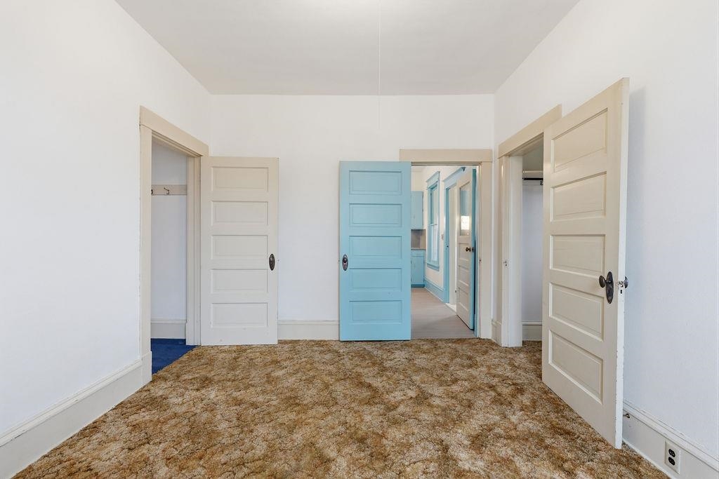 313 E Gordon Ave
