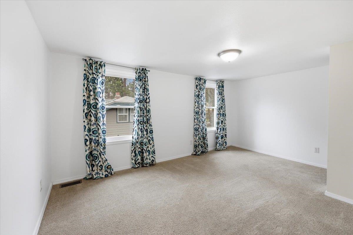 618 W 17th Ave