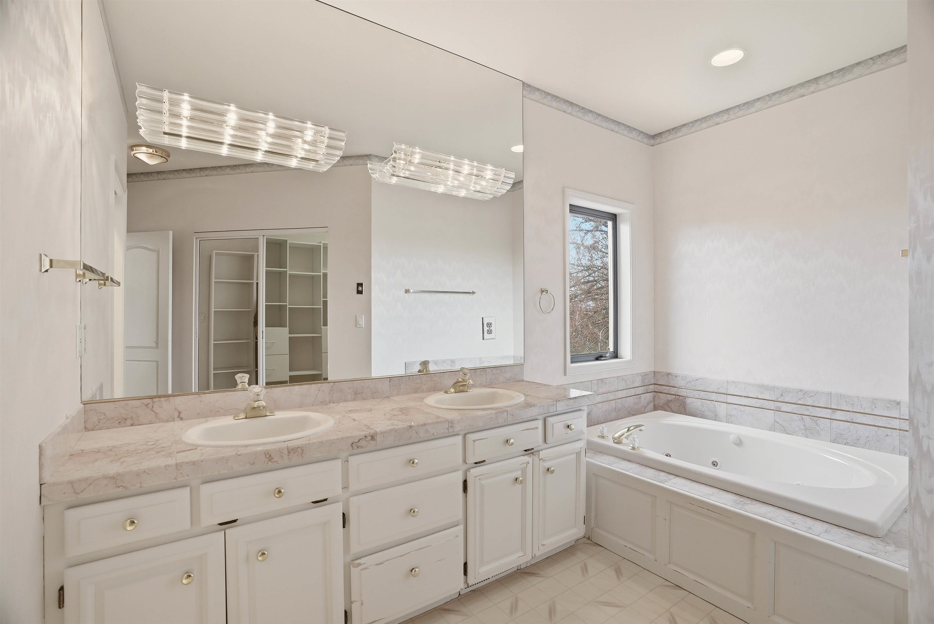 5432 S Quail Ridge Cir