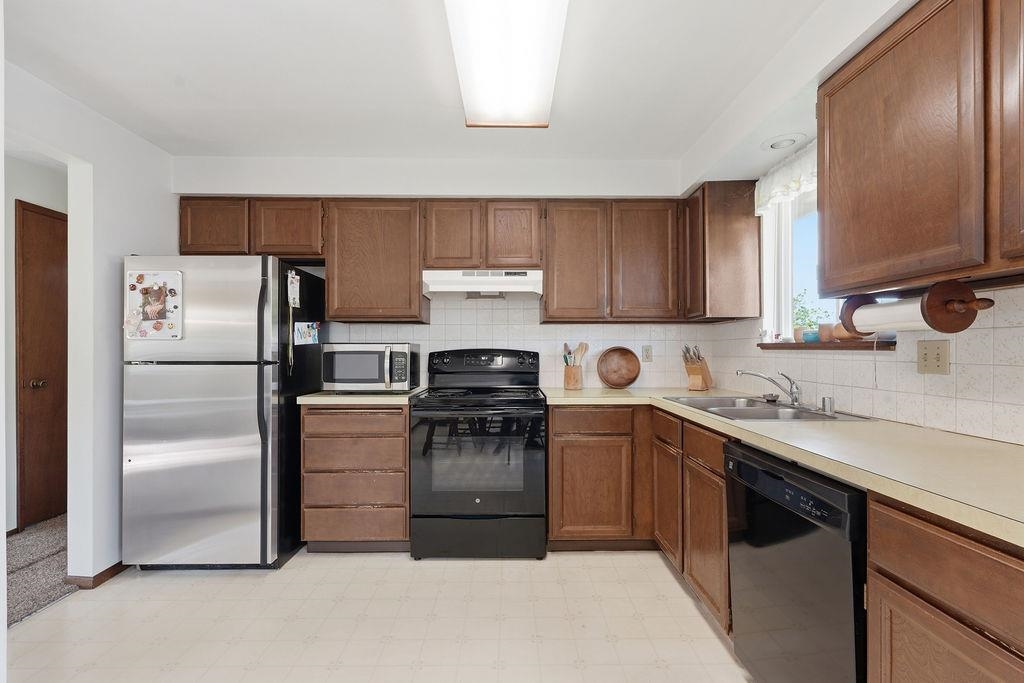 7621 N Dakota St