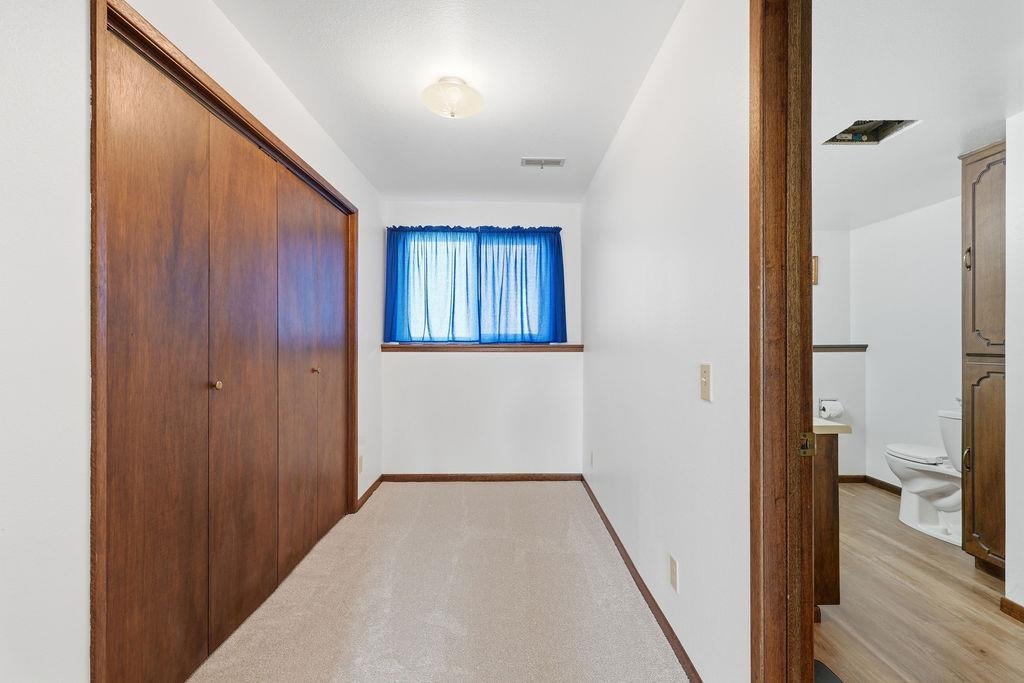 7621 N Dakota St