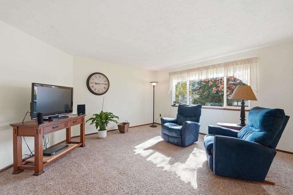 7621 N Dakota St