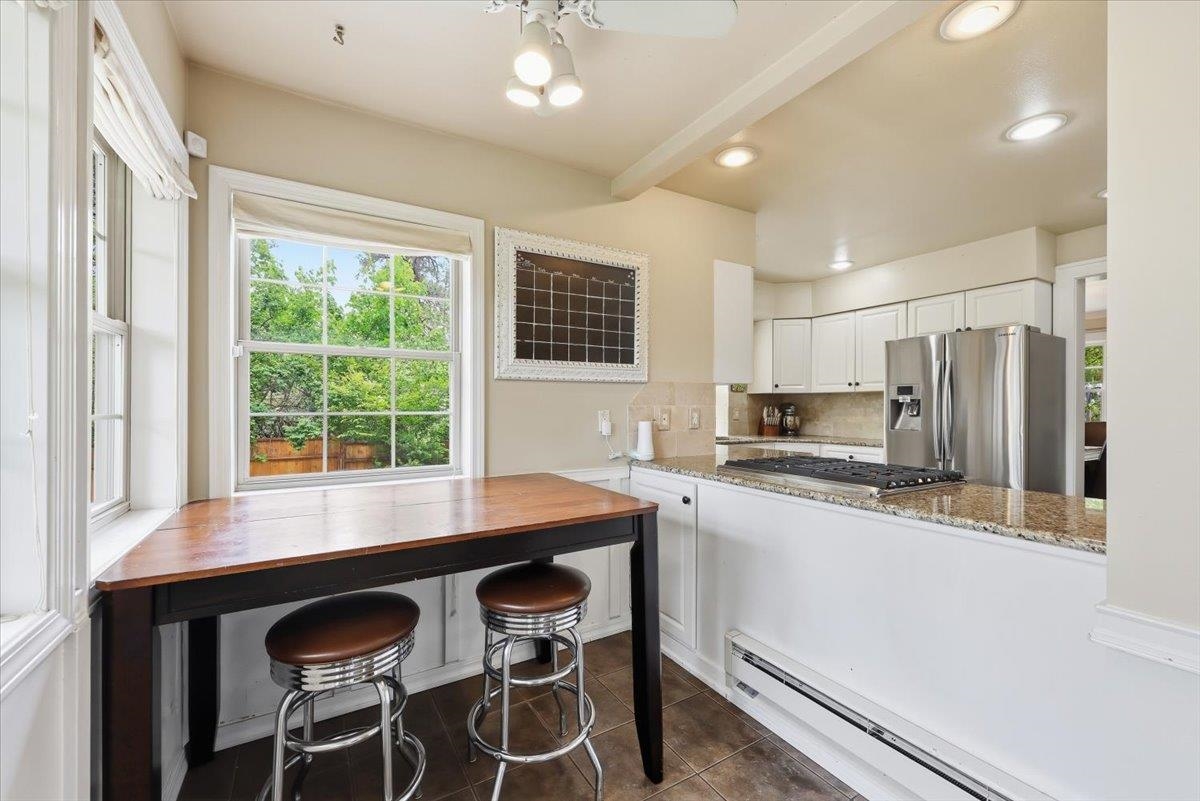 3408 S Manito Blvd