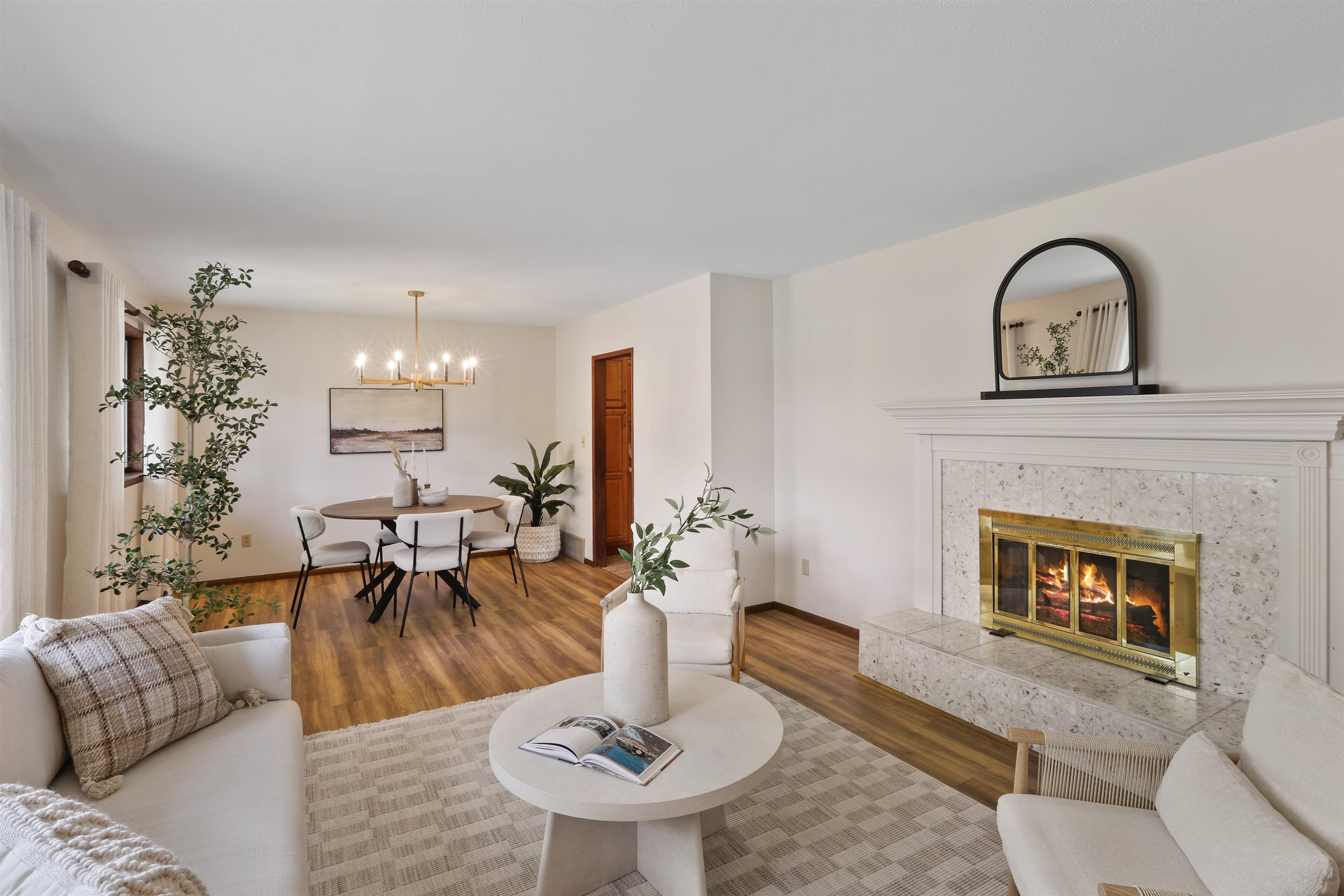 4106 S Martin St