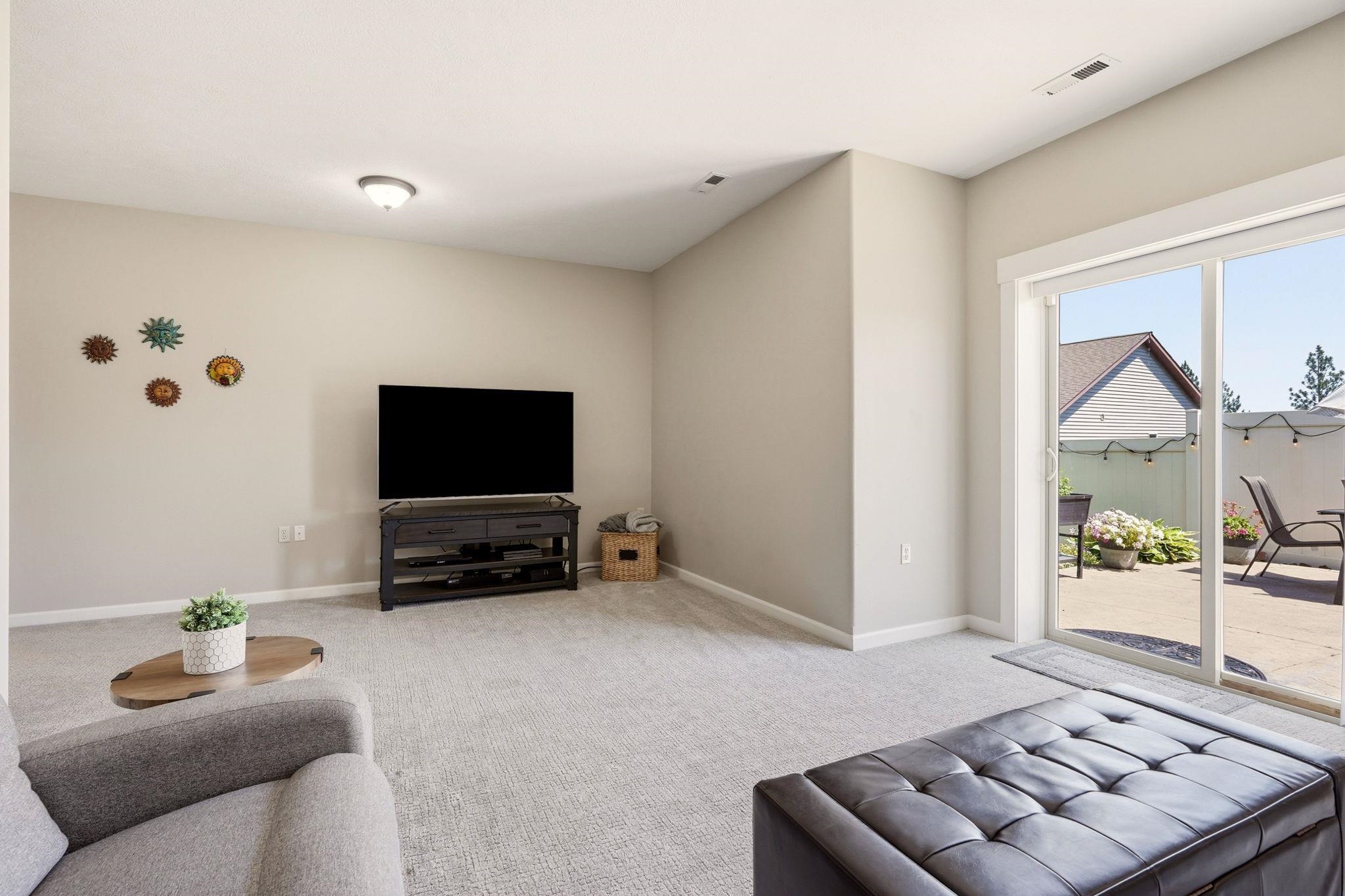 1611 S Cochran St
