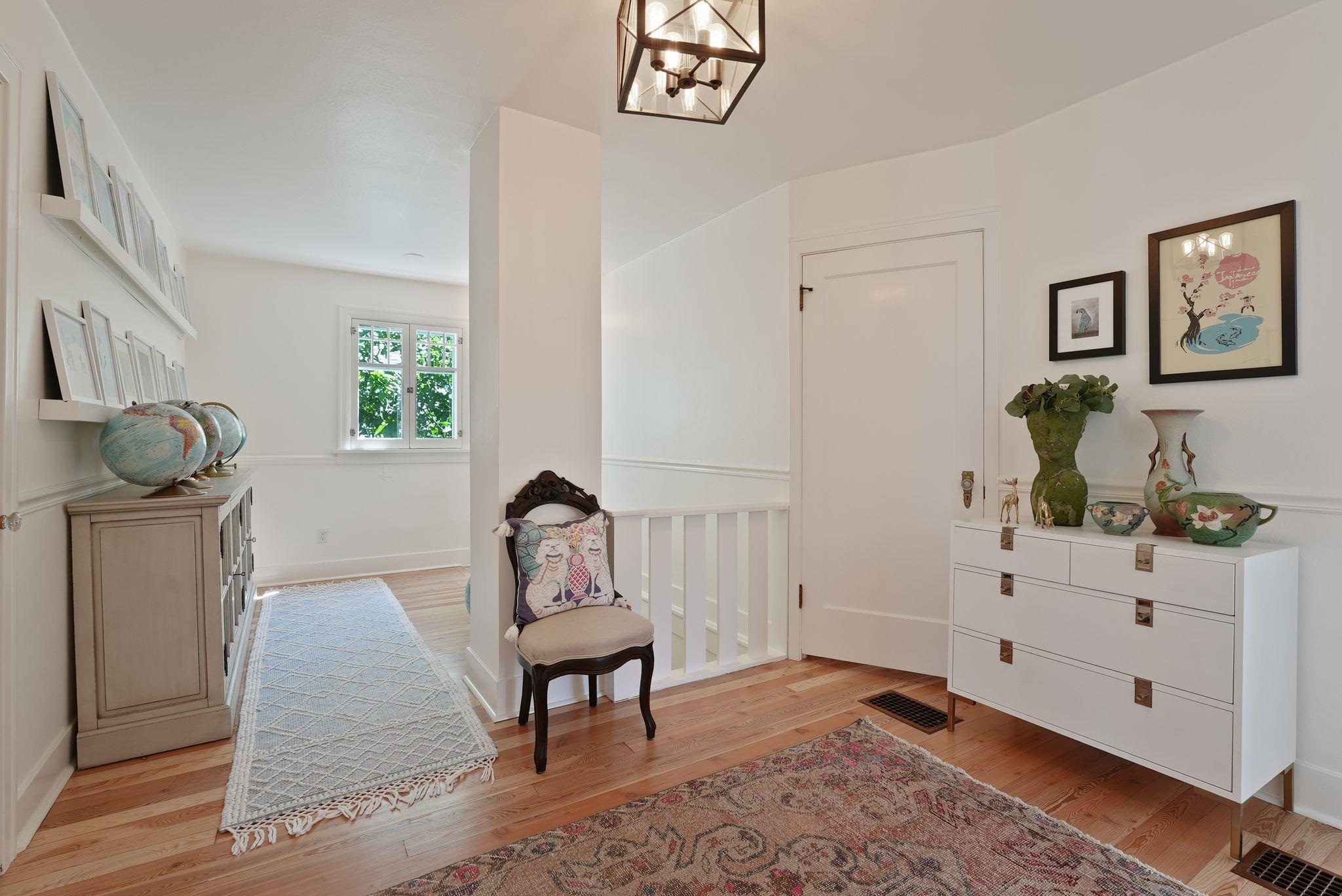 629 W 17TH Ave