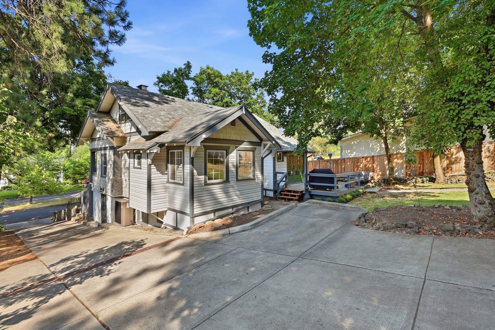 2240 S Rockwood Blvd