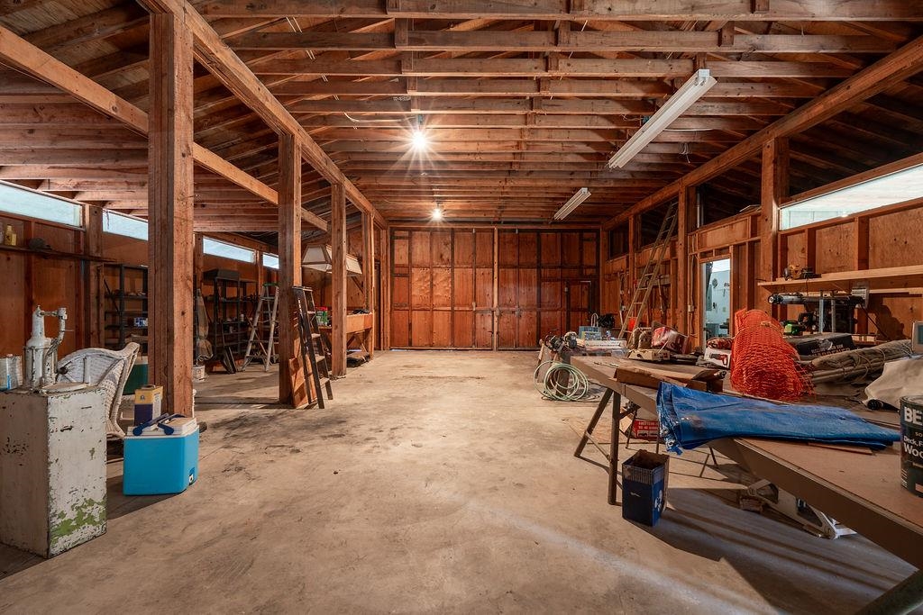 10203 N Nine Mile Rd
