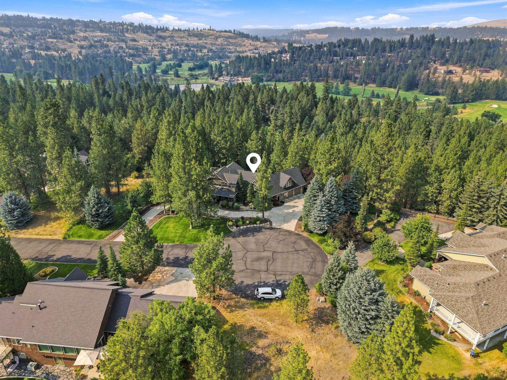 2115 E Huckleberry Ln