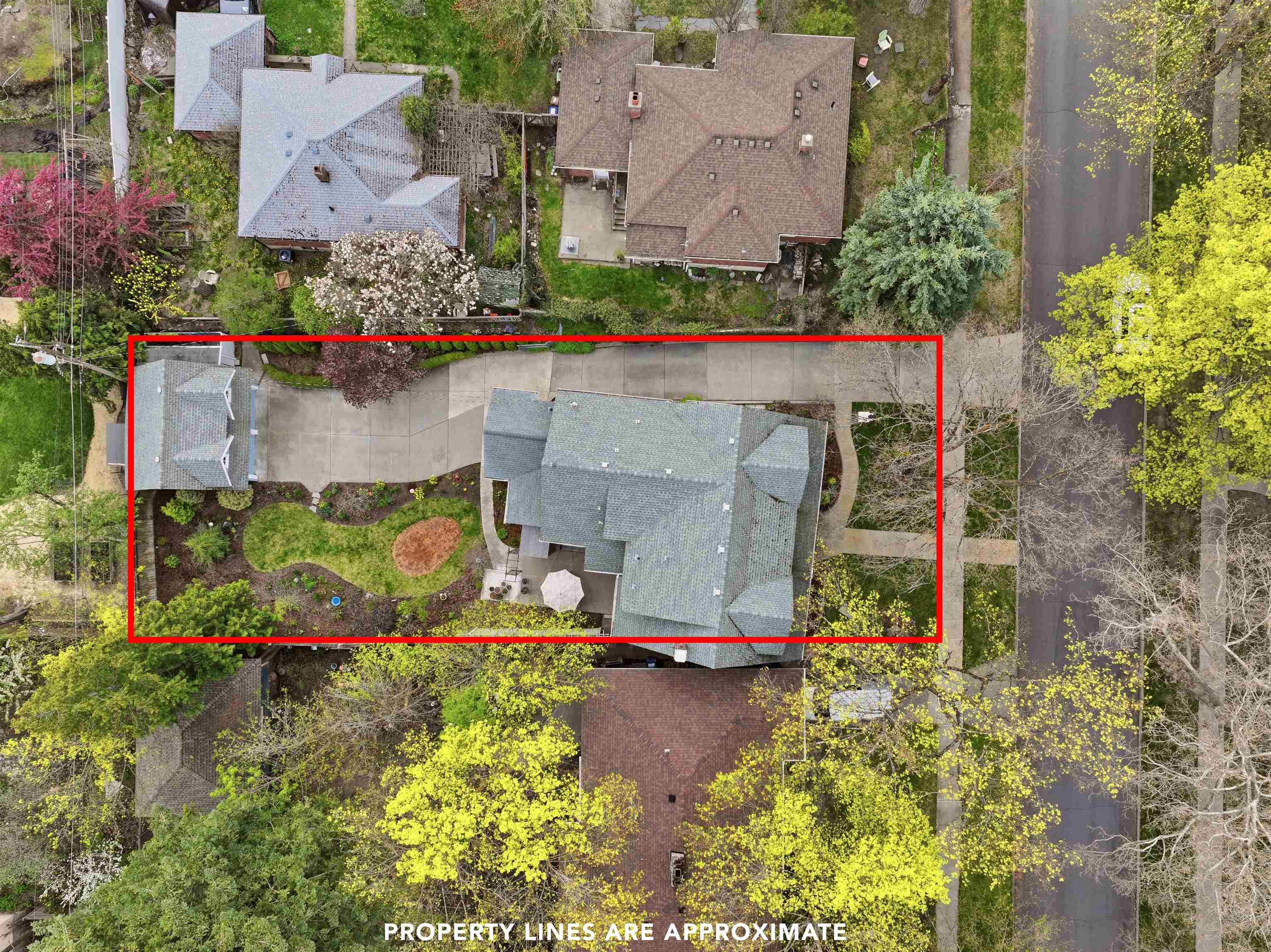 712 E 19TH Ave