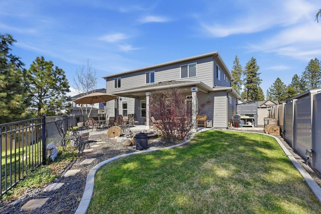 9513 W Floyd Dr