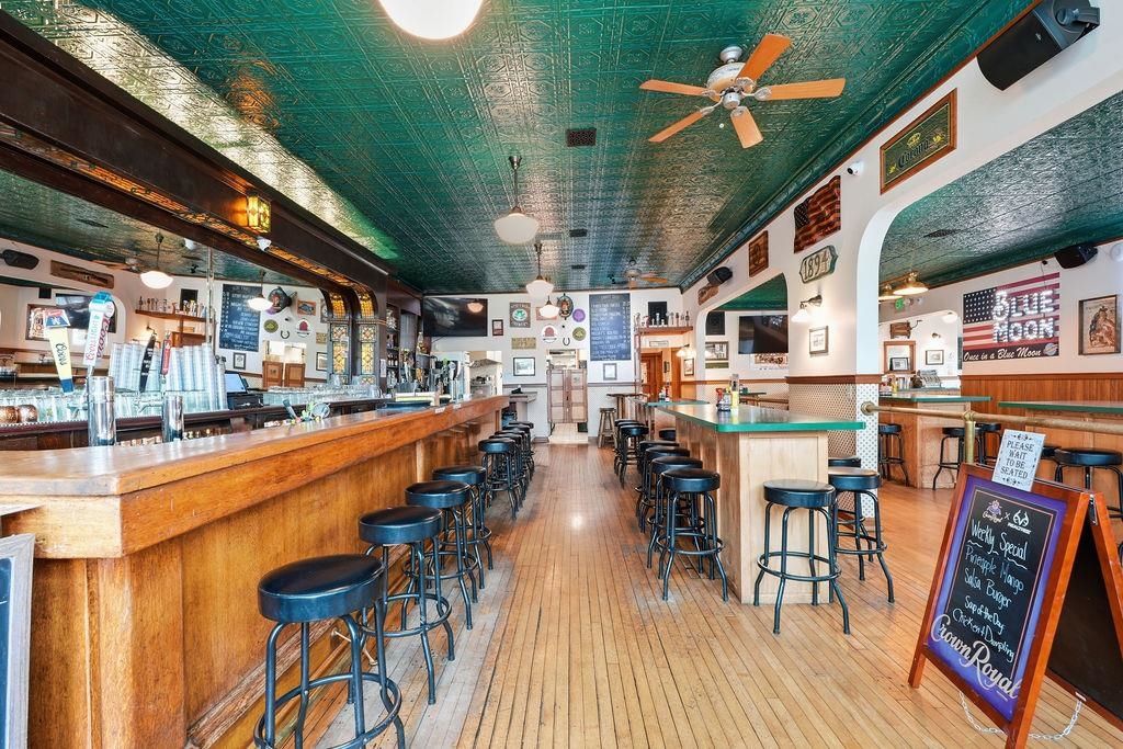324 4th St