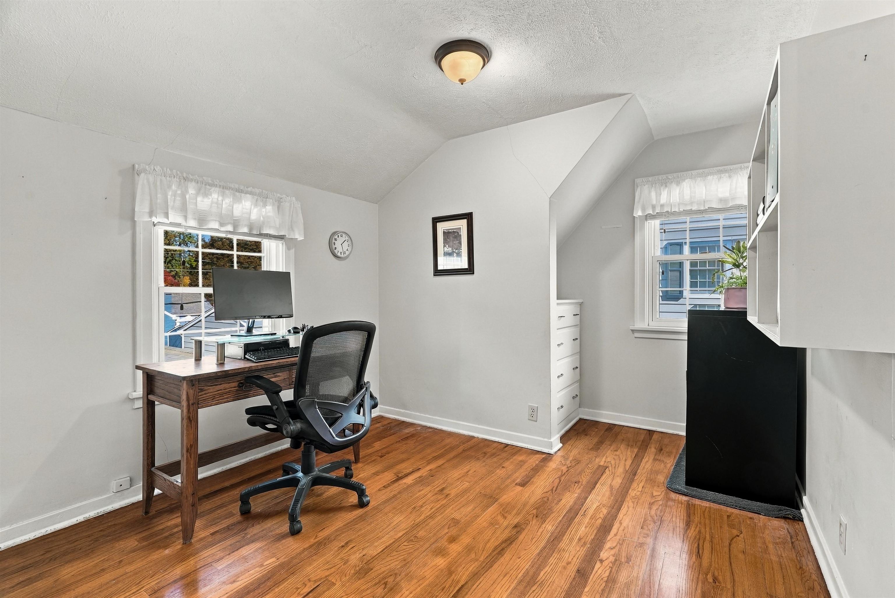 618 W 27TH Ave