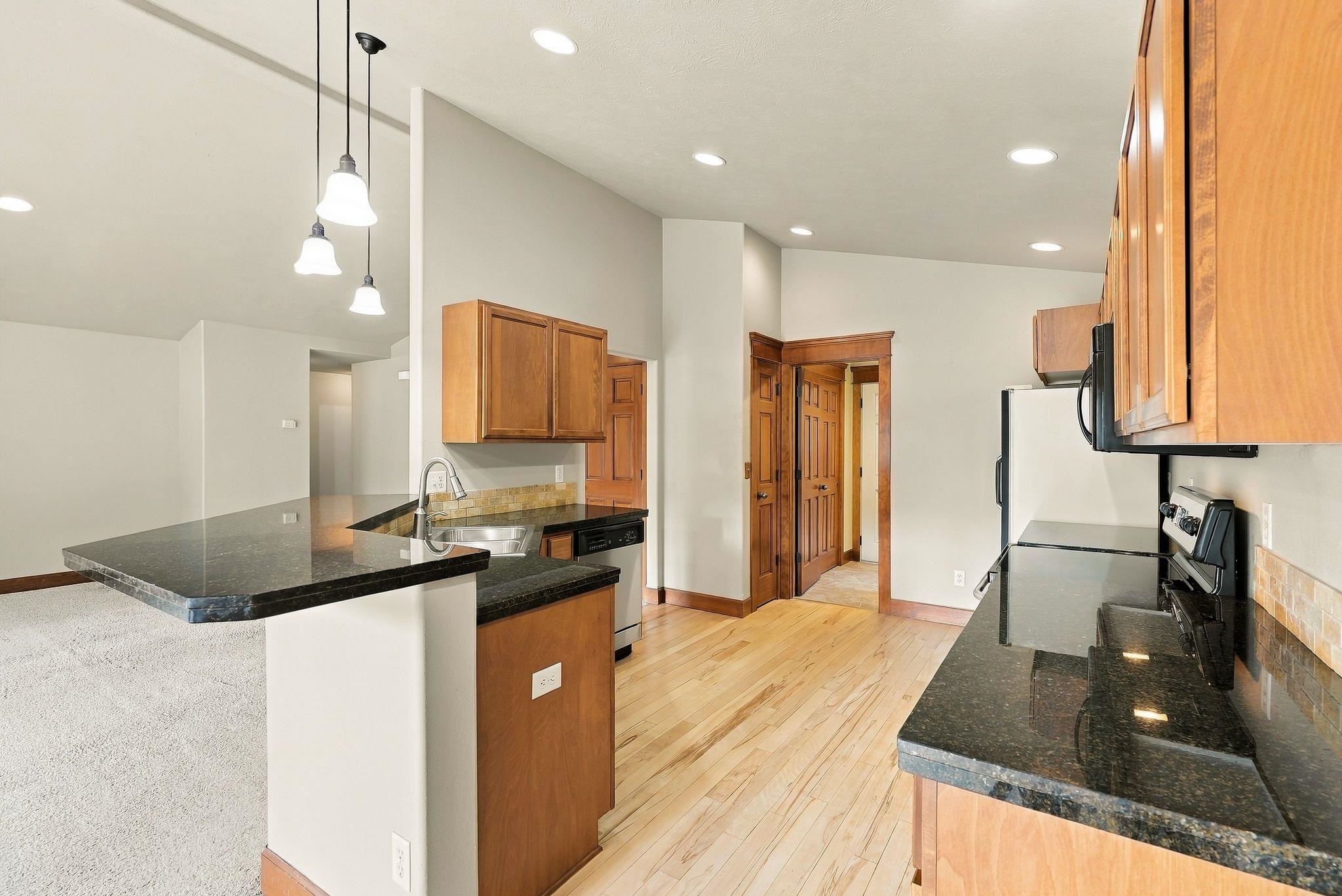 109 W Turner Ave