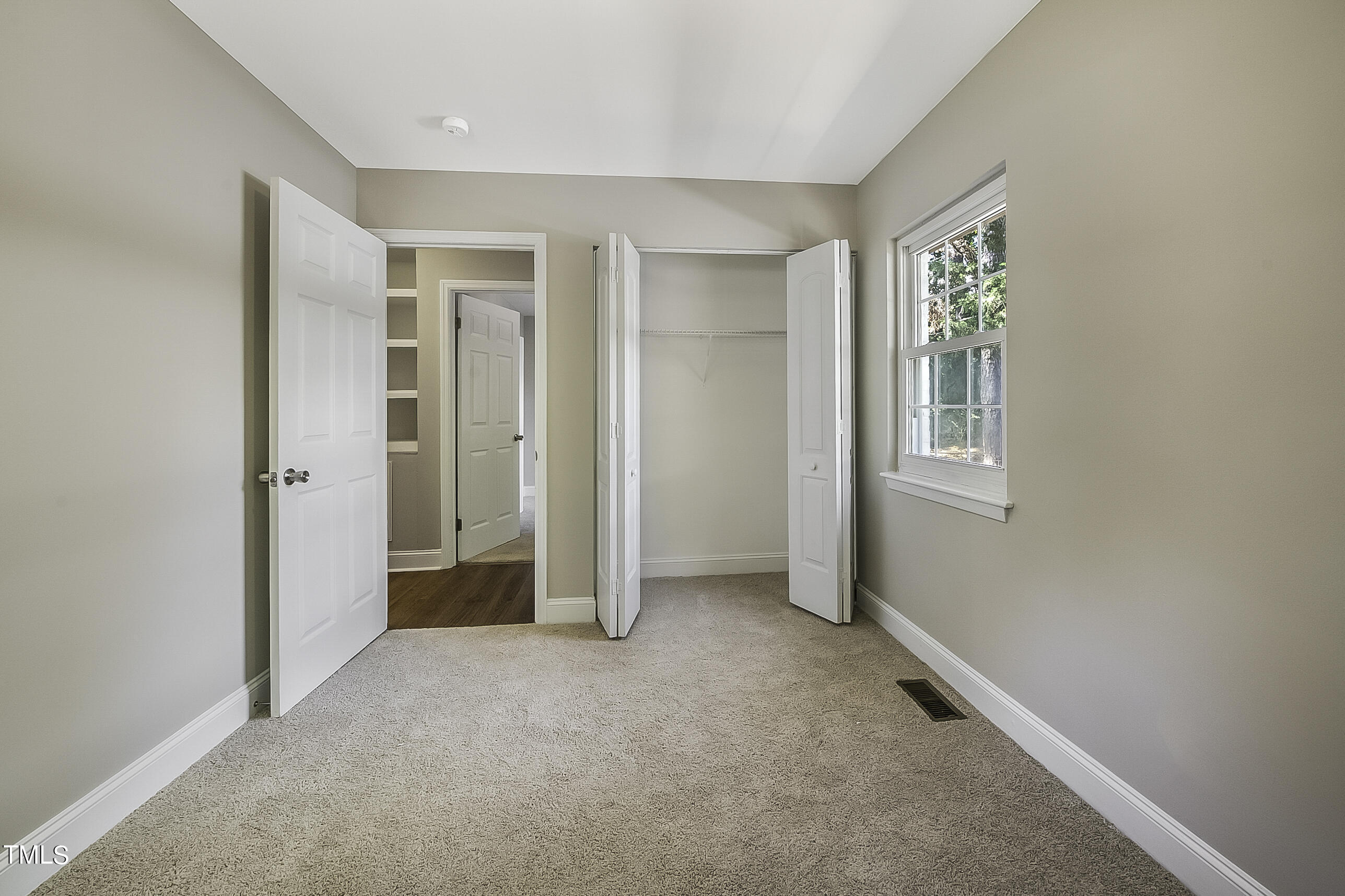825 Da Vinci Street