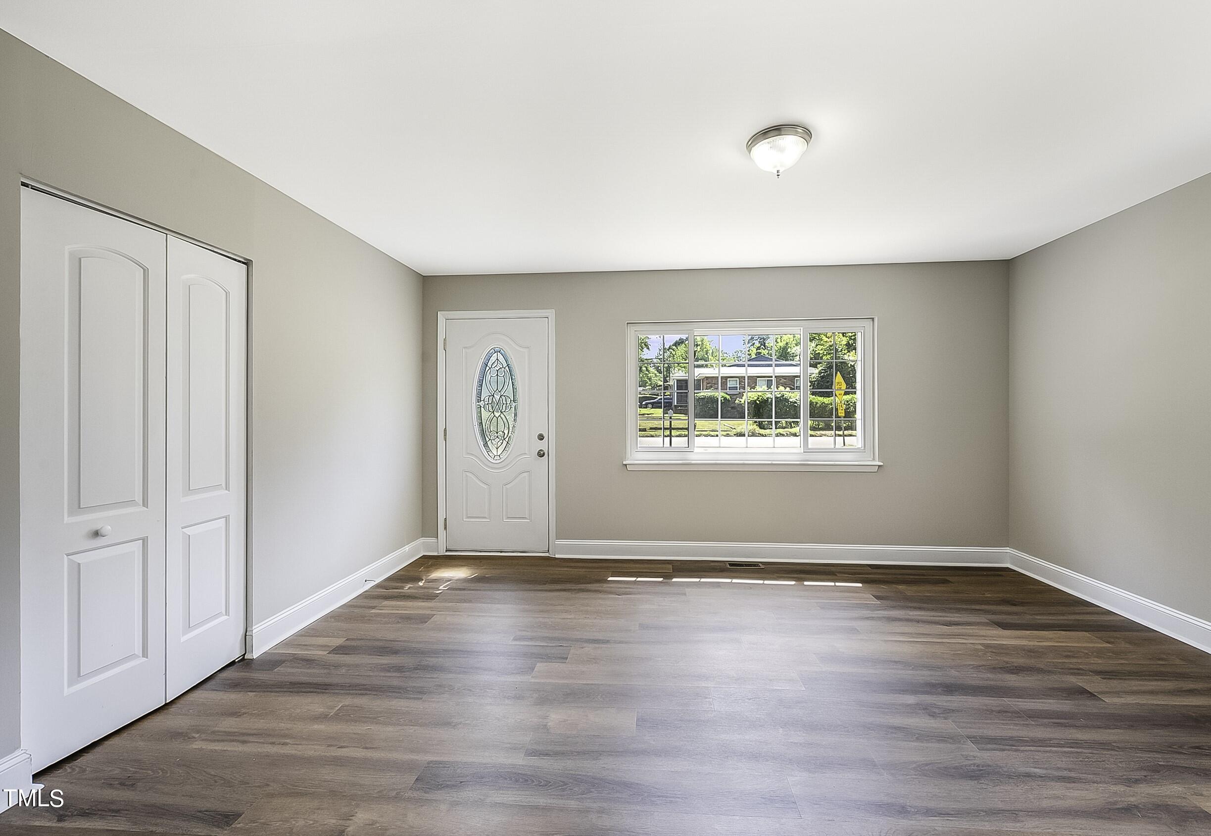 825 Da Vinci Street