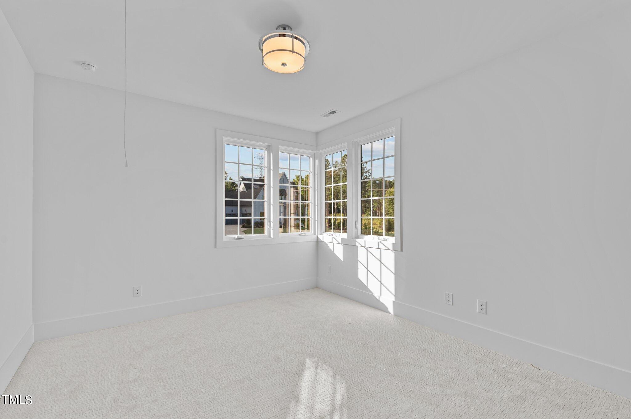 2345 Ballywater Lea Way