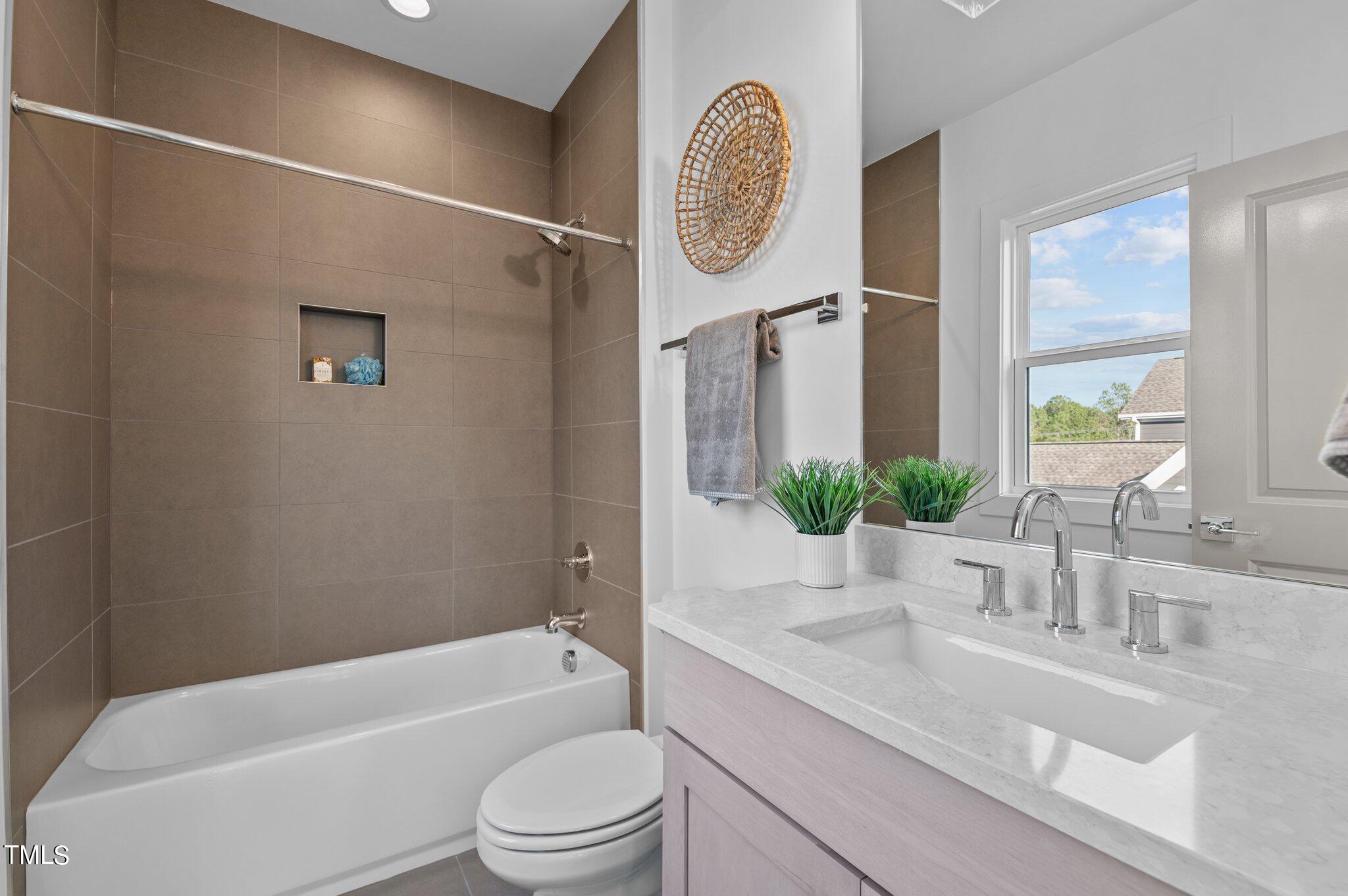 2345 Ballywater Lea Way