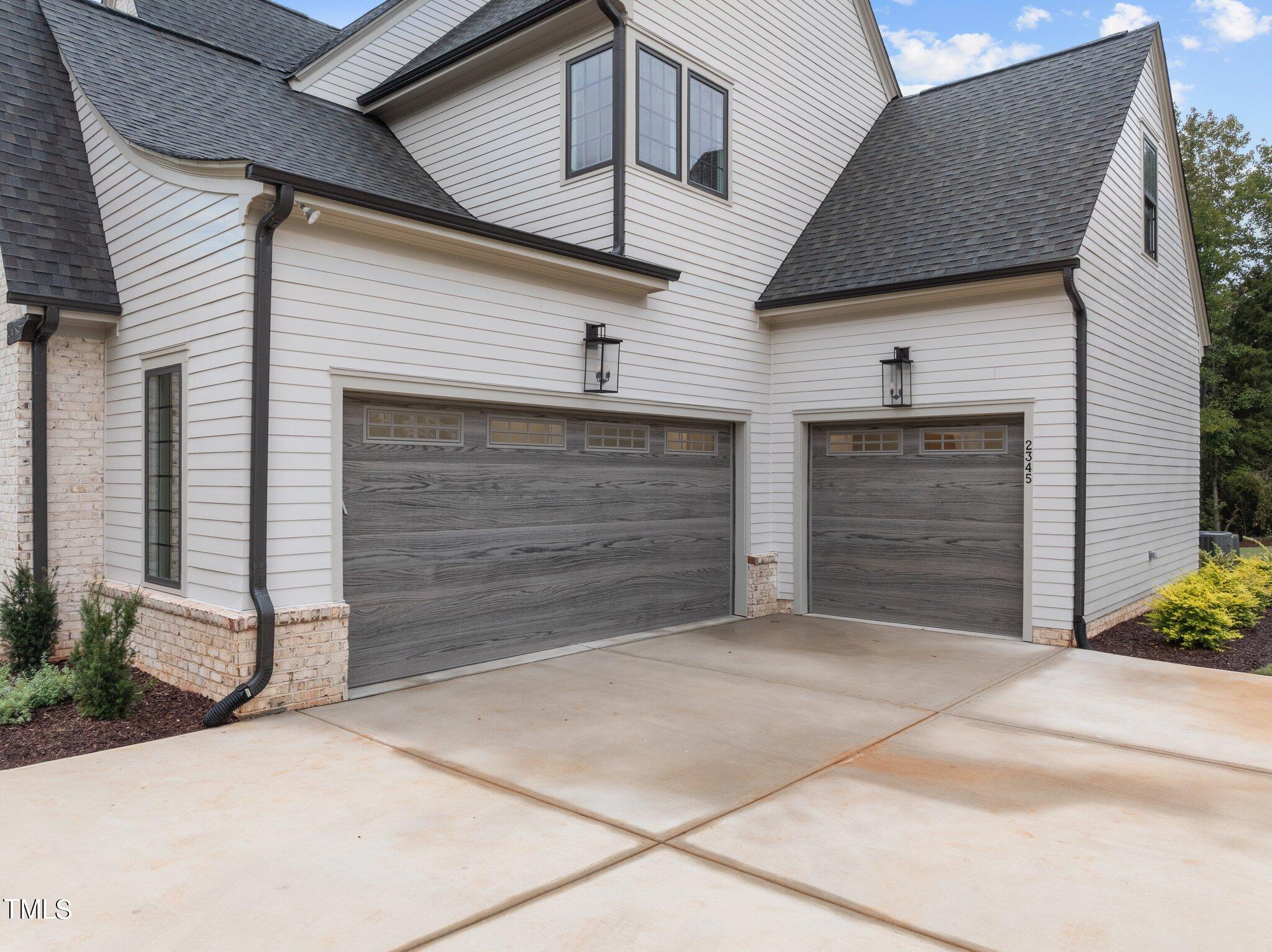 2345 Ballywater Lea Way