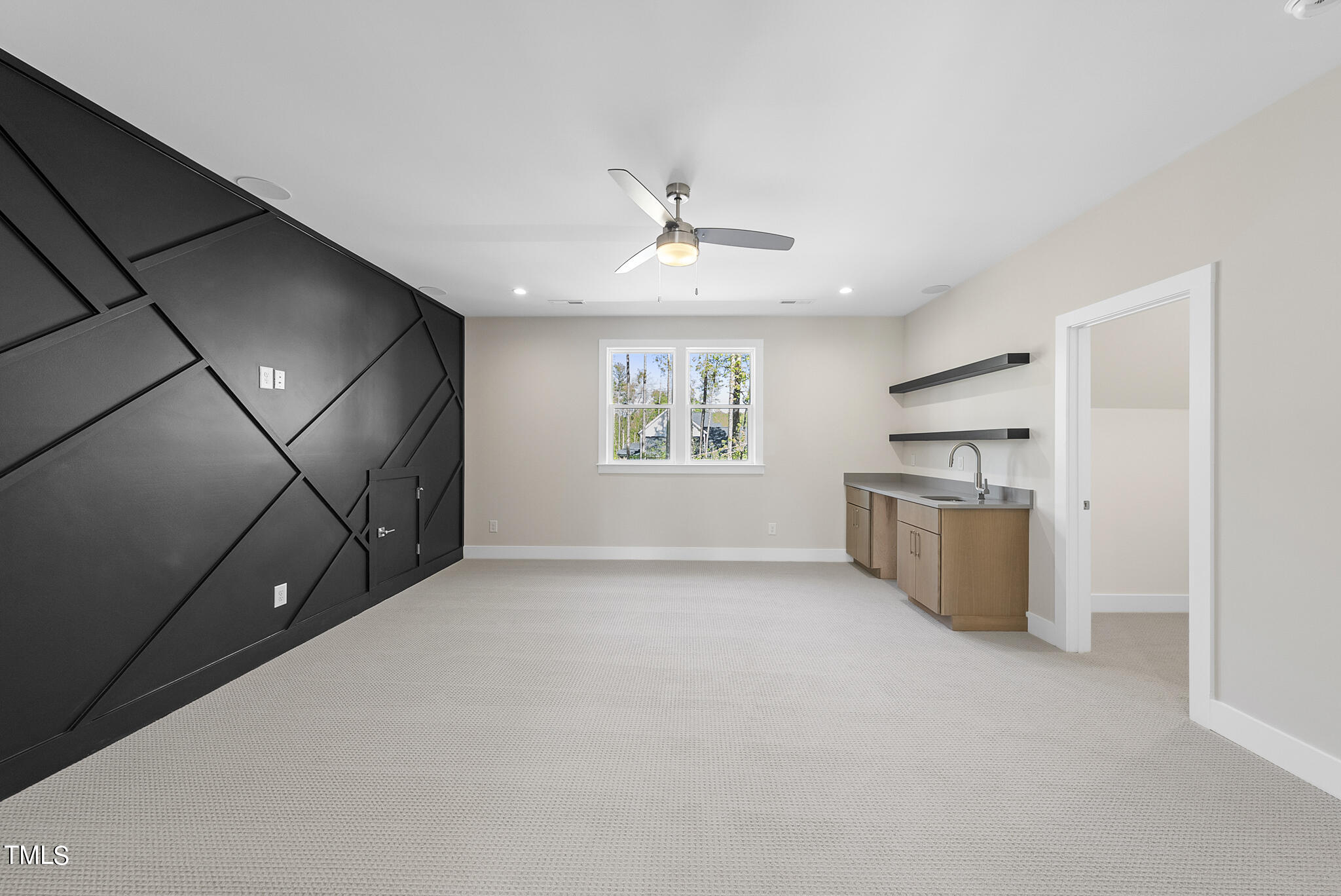305 Black Swan Drive