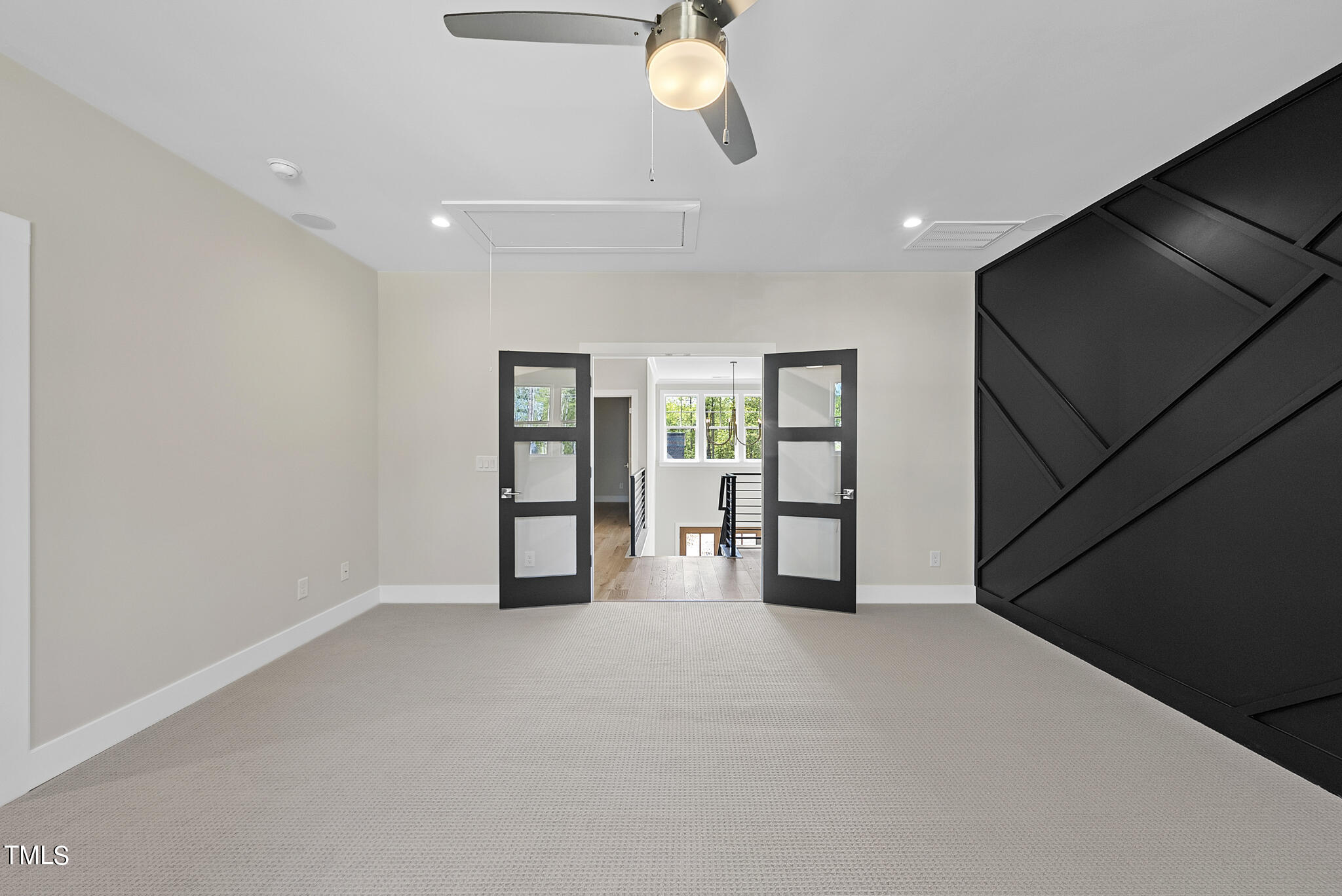 305 Black Swan Drive