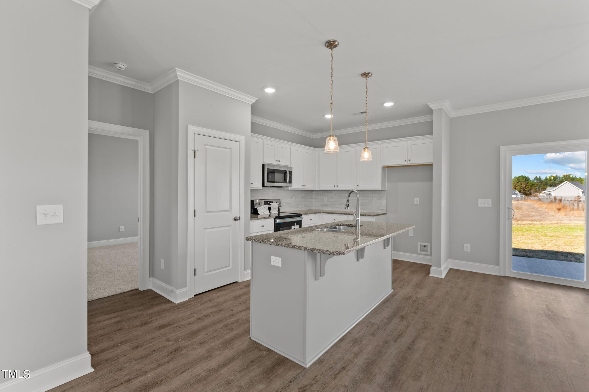 3826 Valleyfield Lane