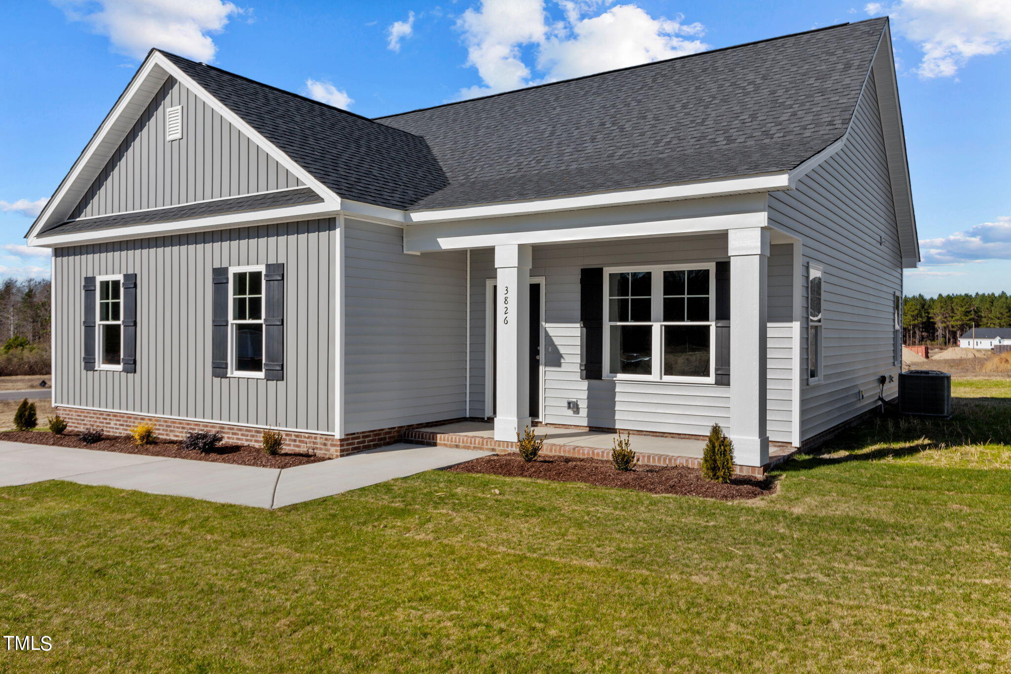 3826 Valleyfield Lane