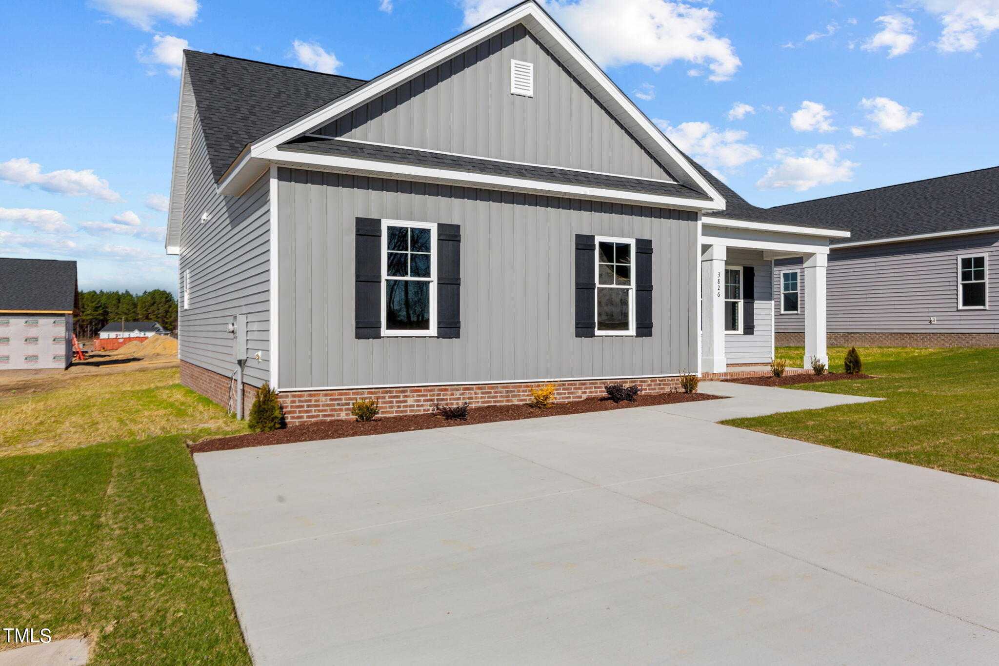 3826 Valleyfield Lane