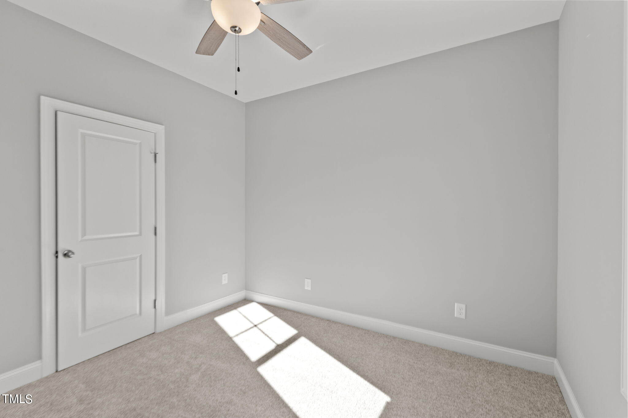3826 Valleyfield Lane