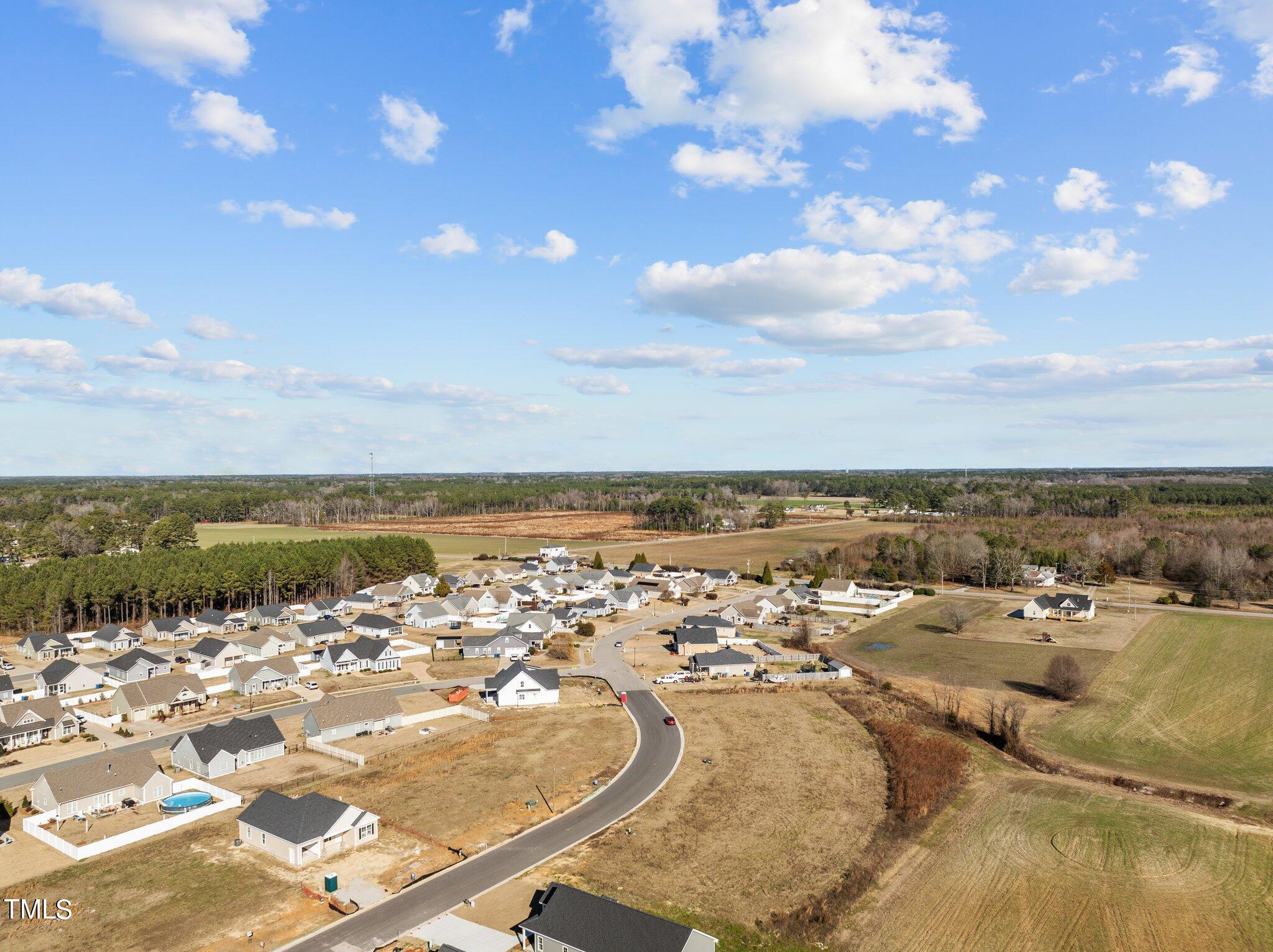 3822 Valleyfield Lane