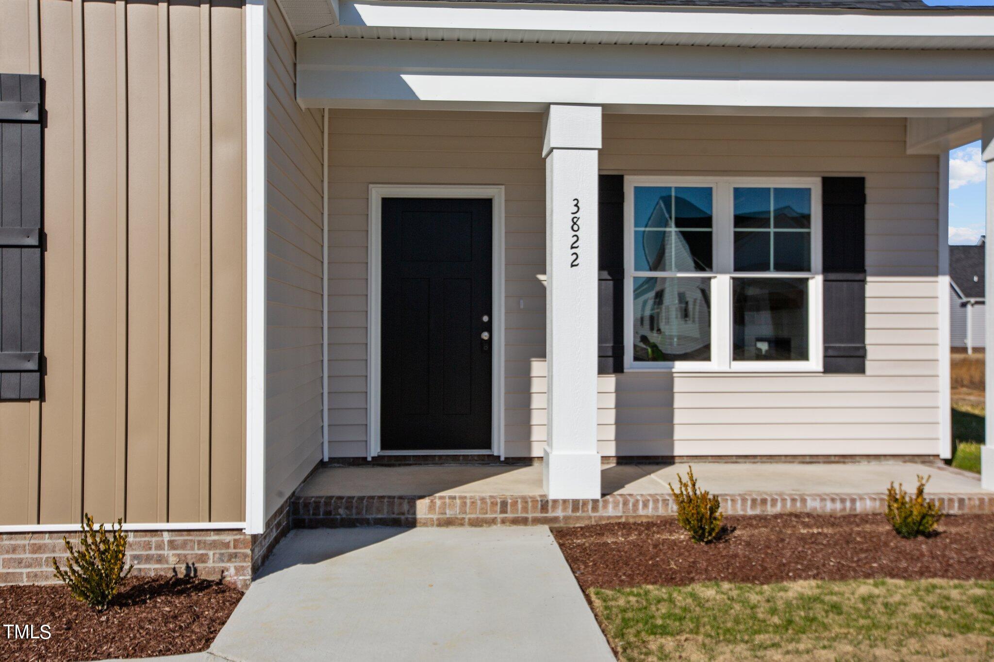 3822 Valleyfield Lane