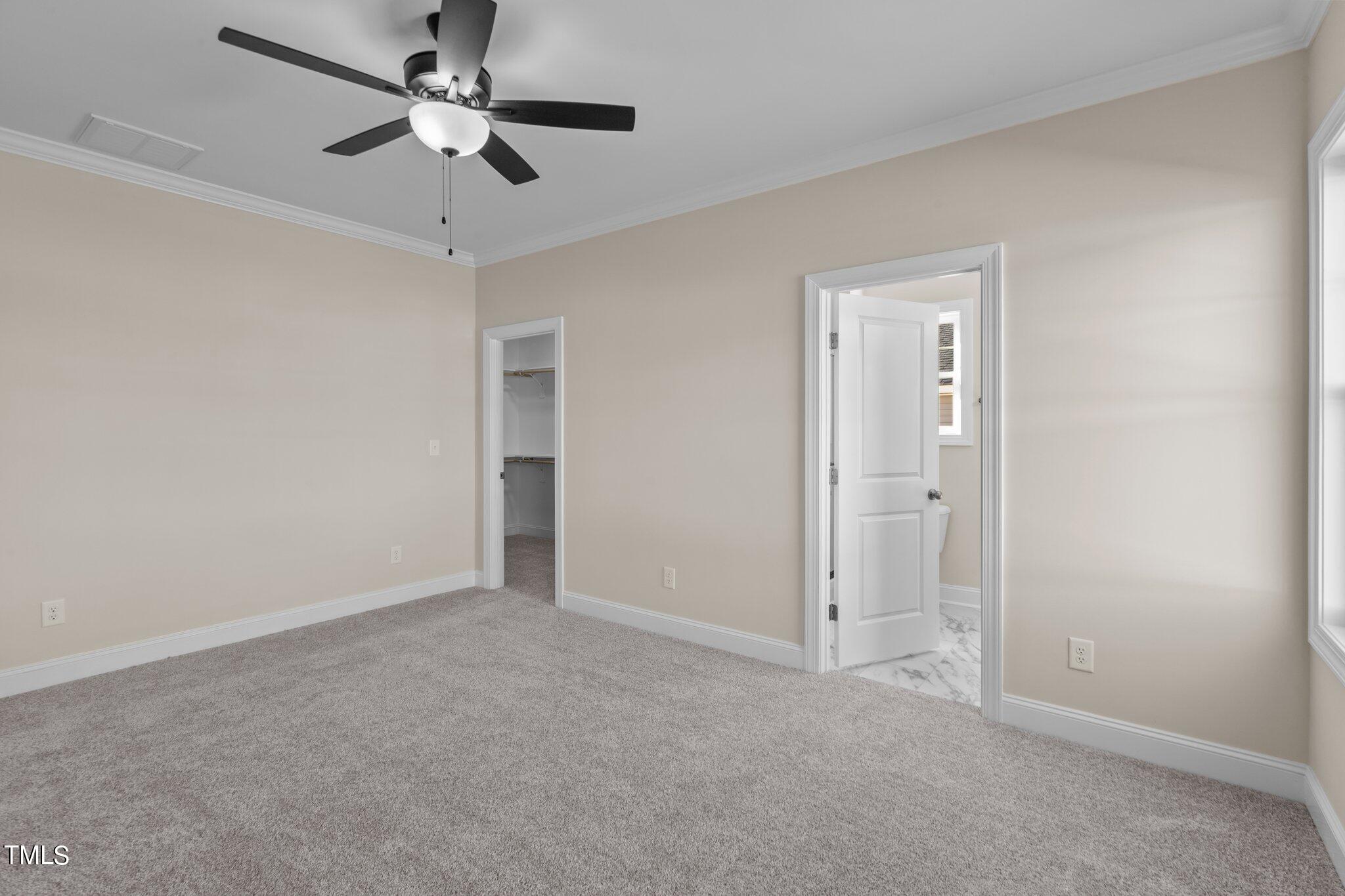 3822 Valleyfield Lane