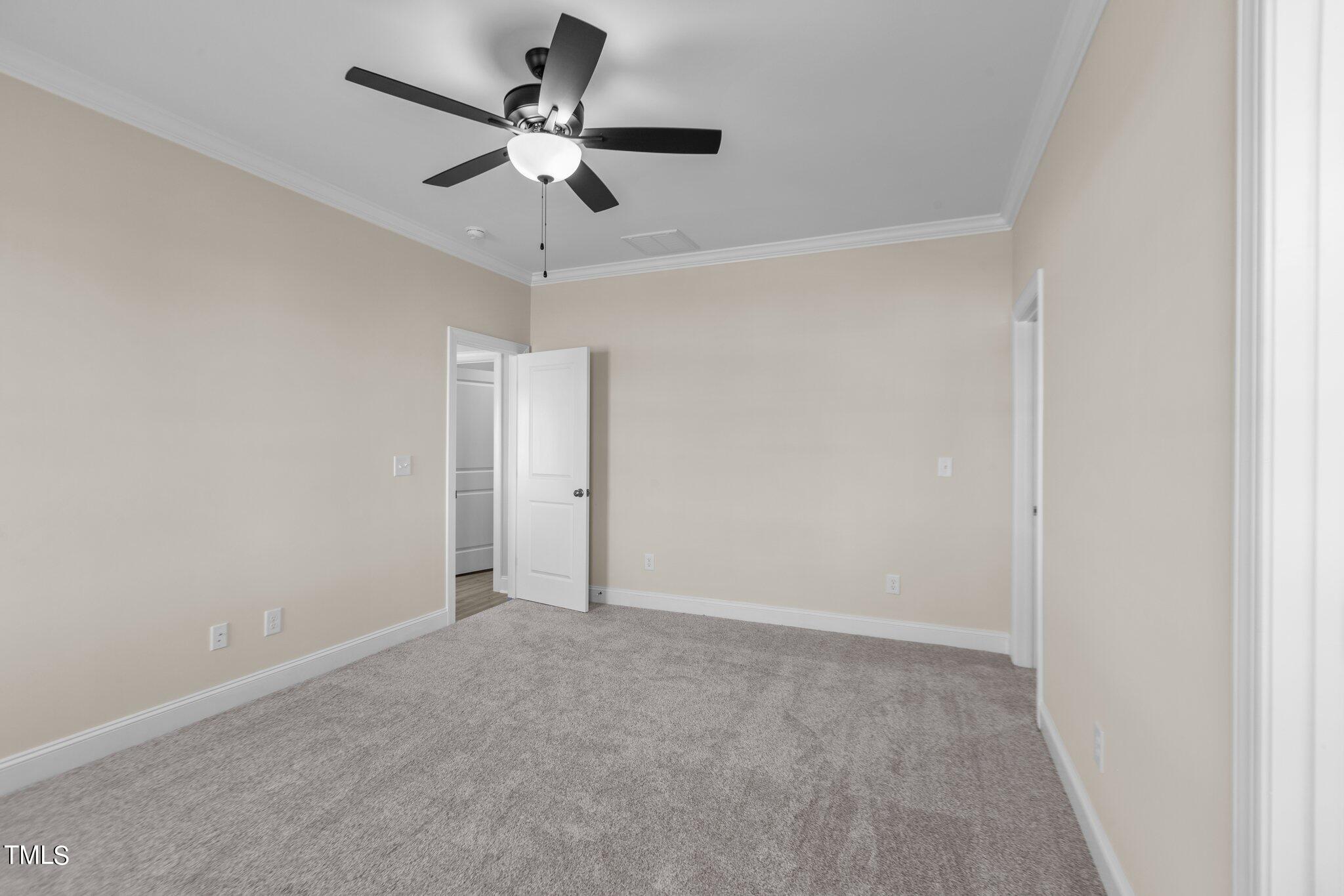 3822 Valleyfield Lane