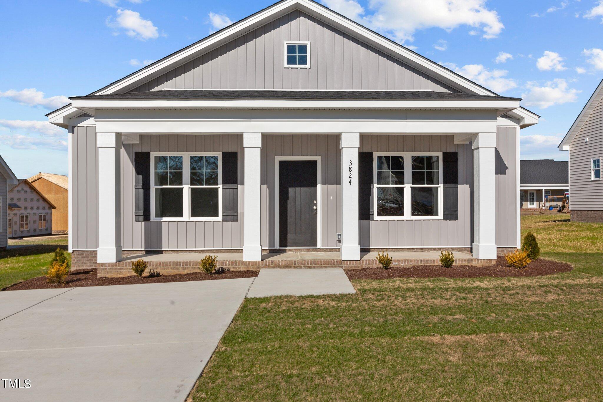 3824 Valleyfield Lane
