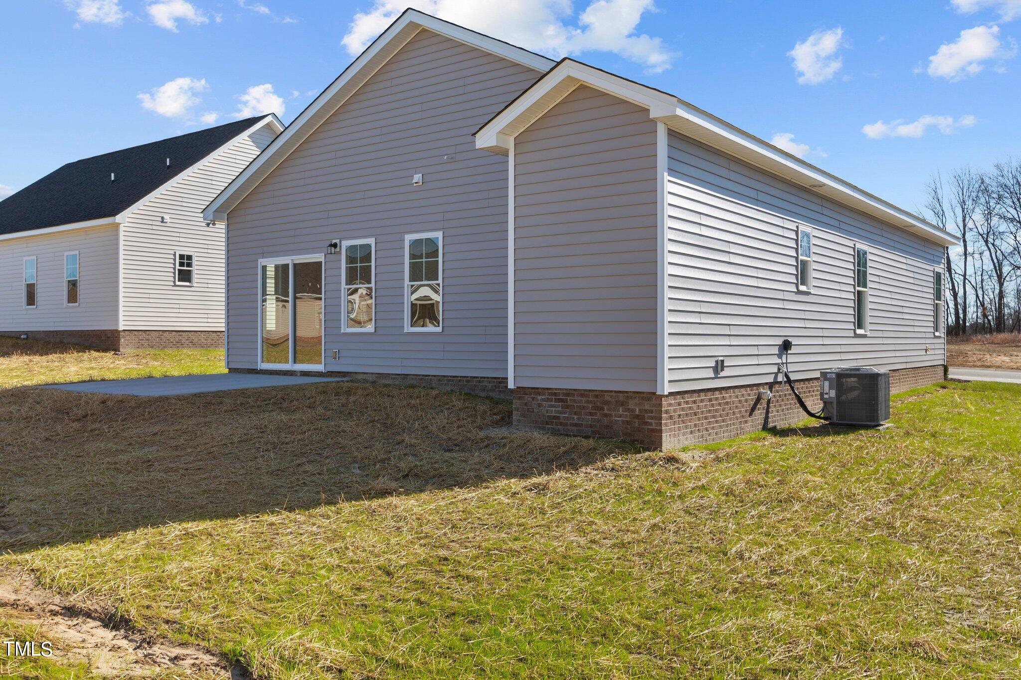 3824 Valleyfield Lane