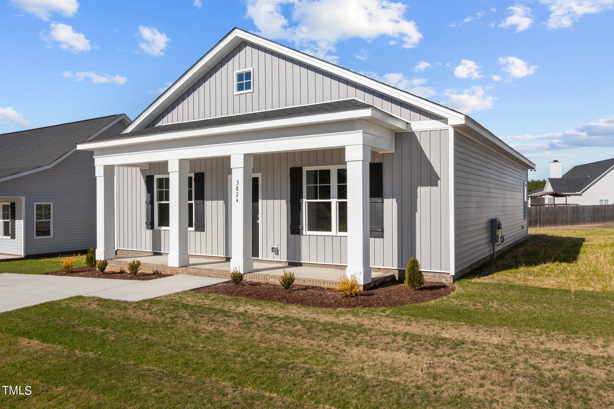 3824 Valleyfield Lane