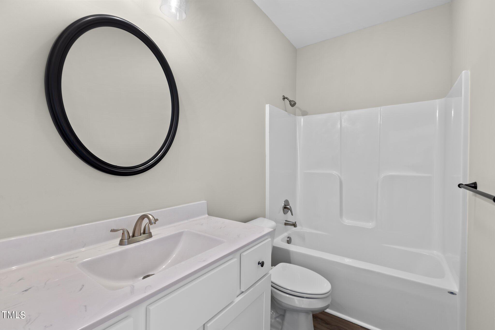 3824 Valleyfield Lane