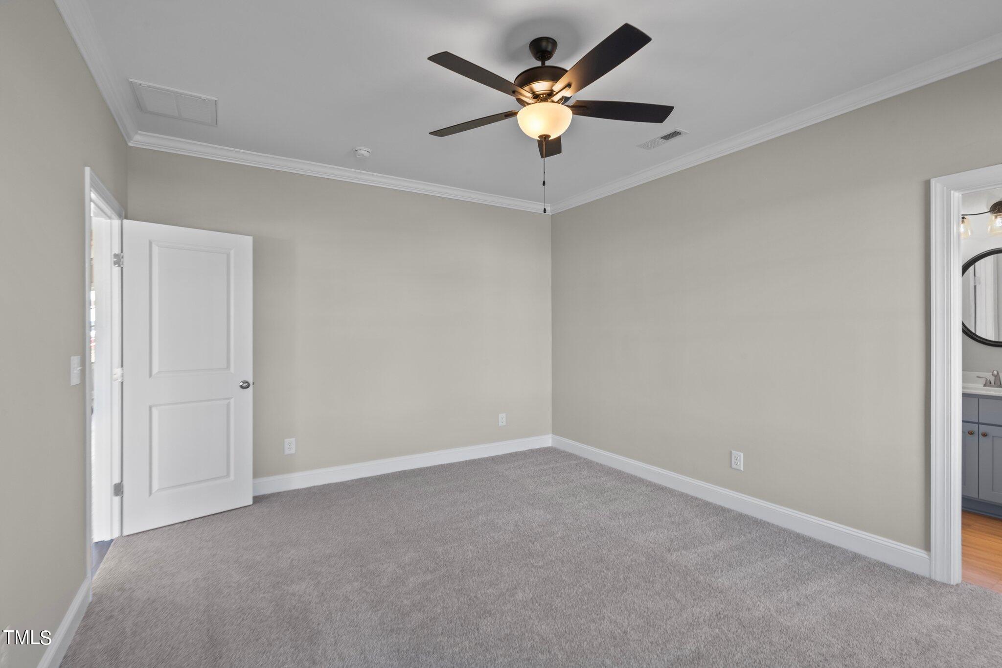 3824 Valleyfield Lane
