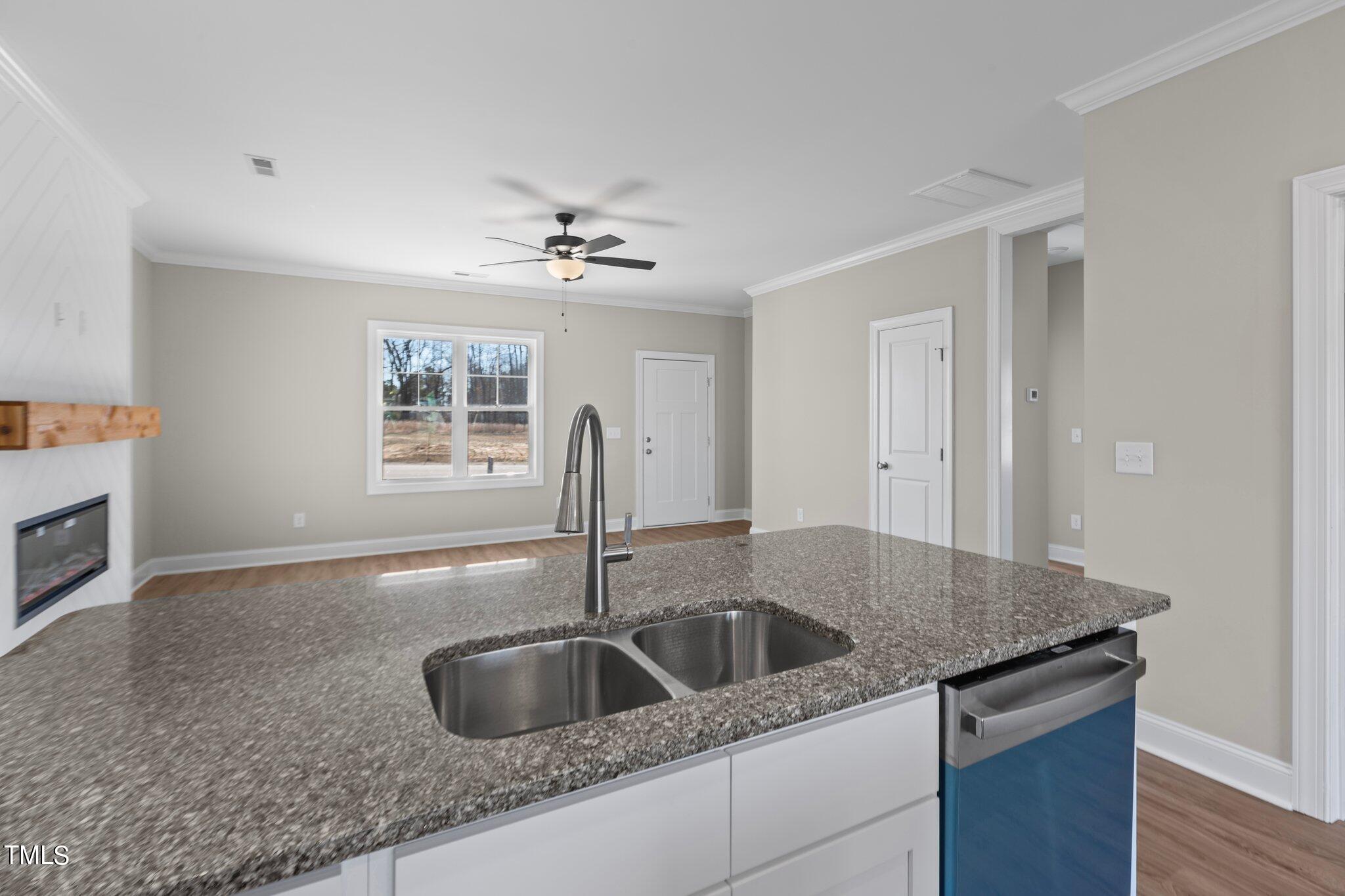 3824 Valleyfield Lane