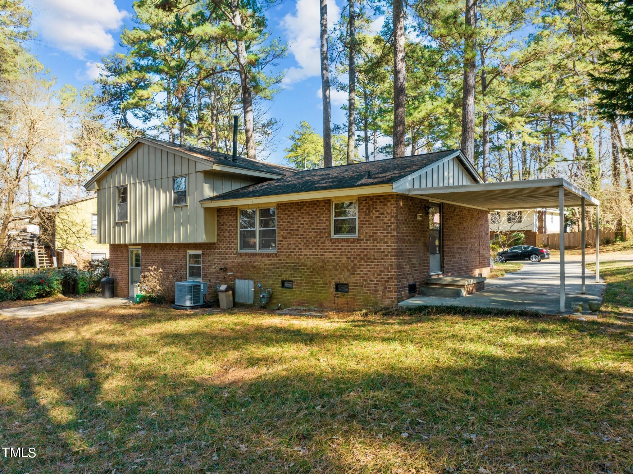 3417 Huntleigh Drive