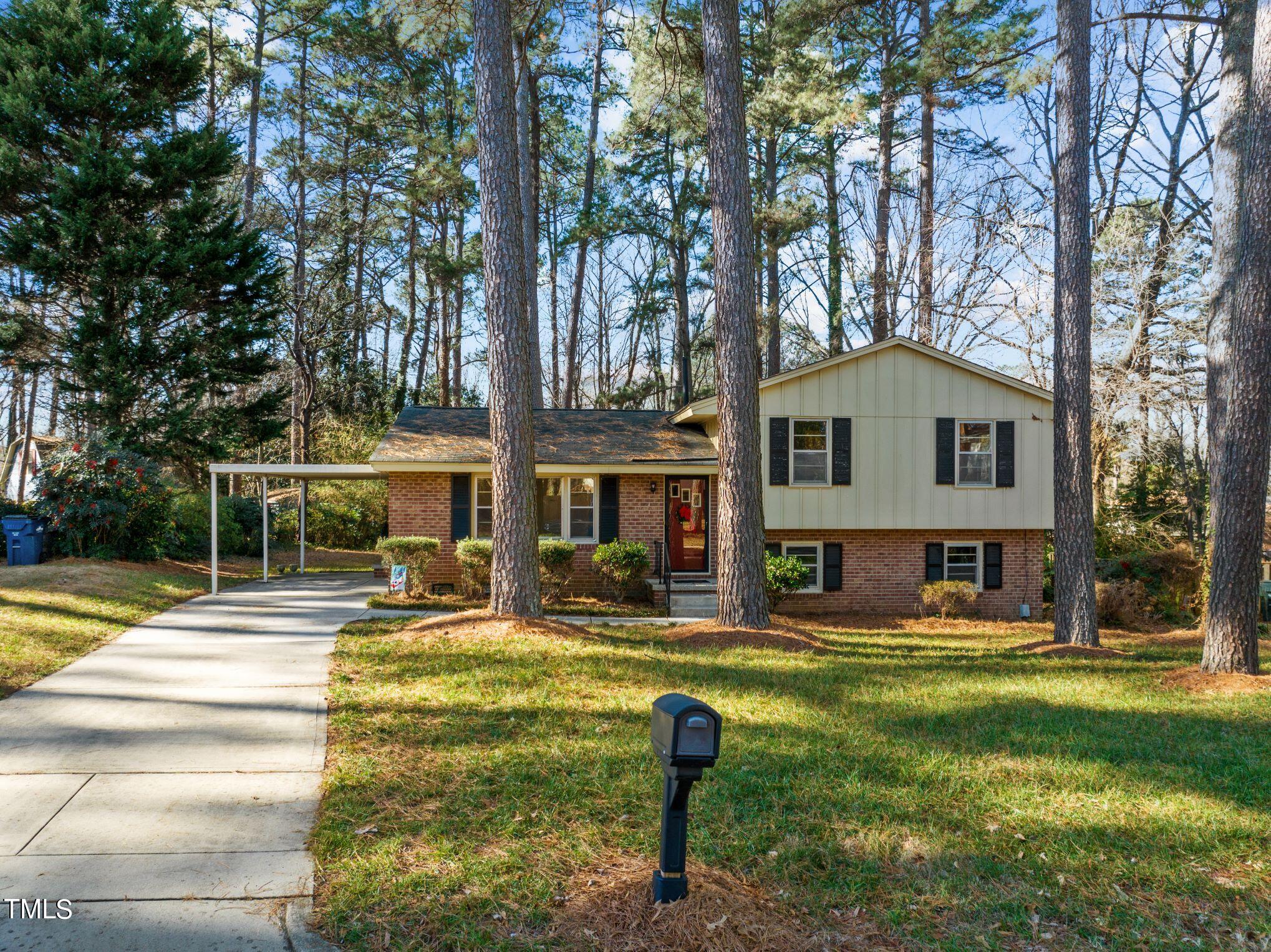 3417 Huntleigh Drive