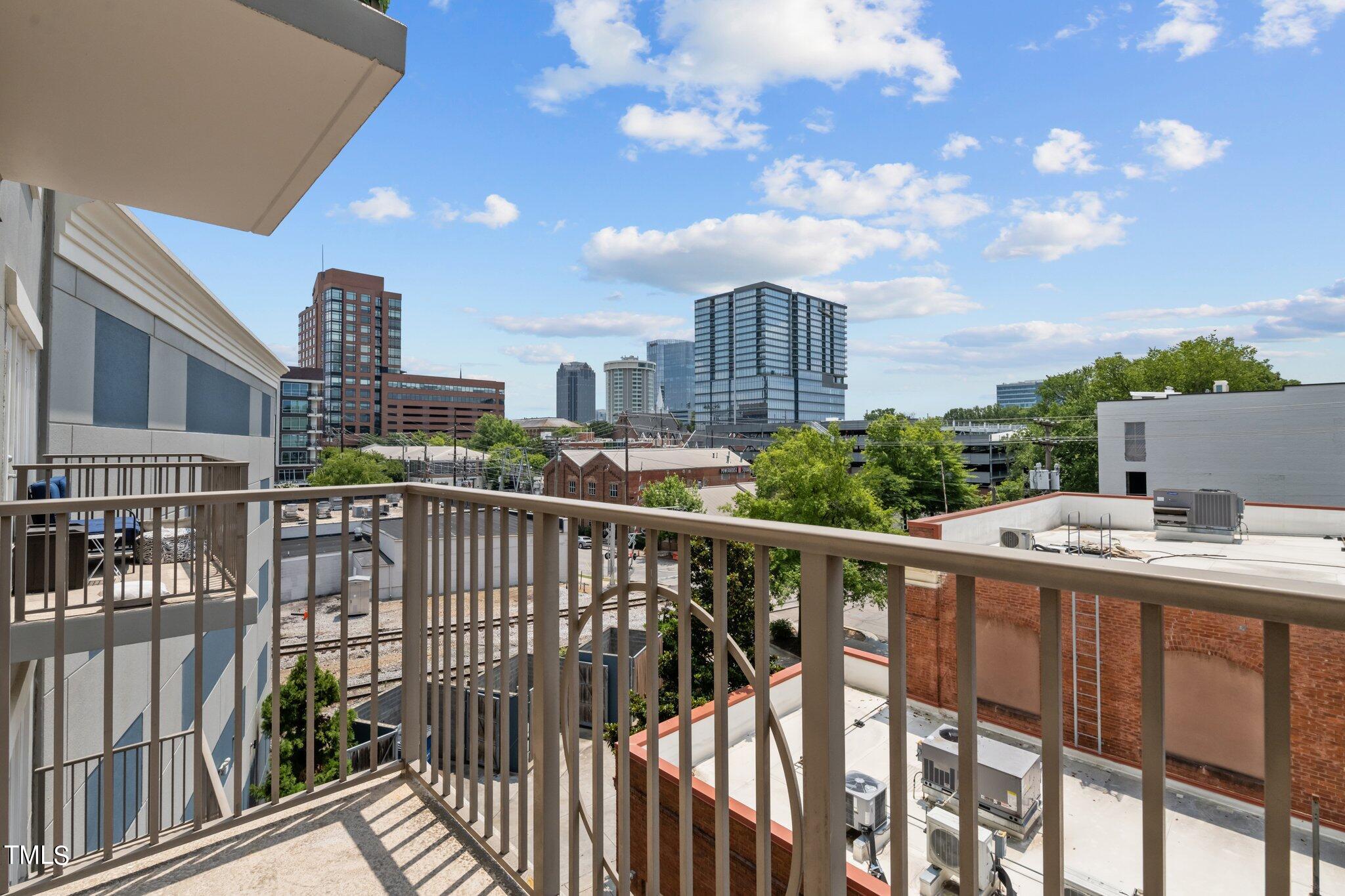 222 Glenwood Avenue # 421