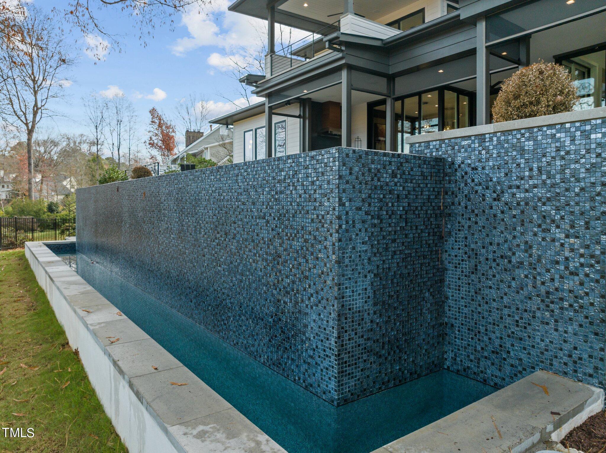 1711 Hunting Ridge Road