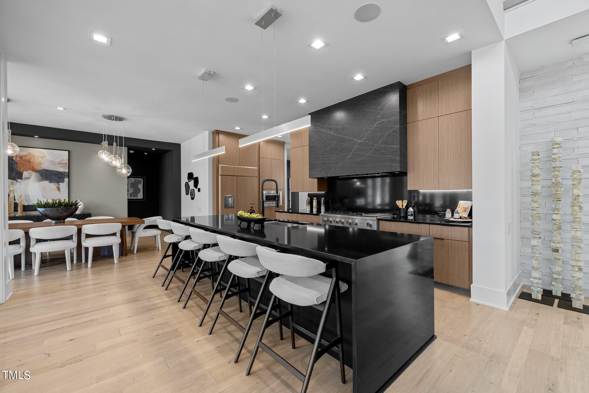 1711 Hunting Ridge Road